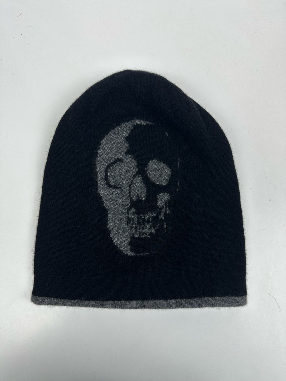 Men's Black Skull Knit Cashmere Beanie